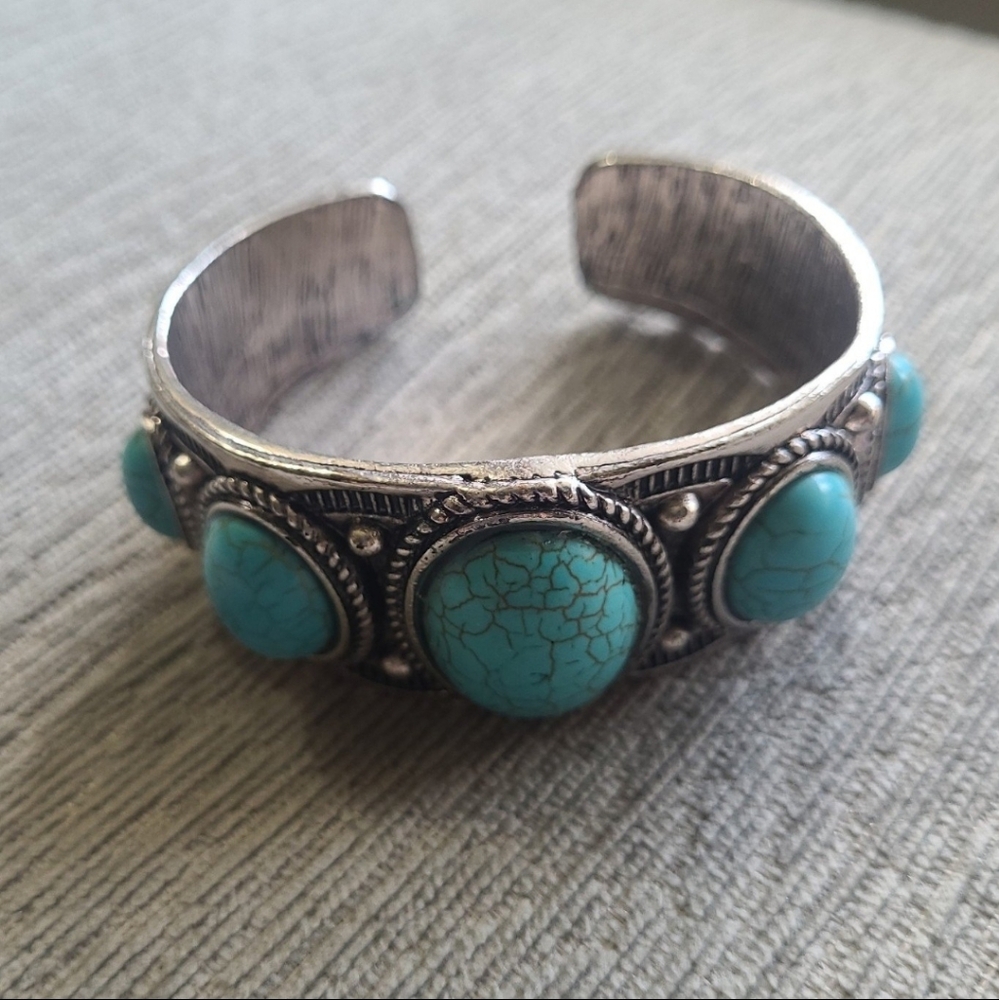 Silver and Turquoise Bracelet